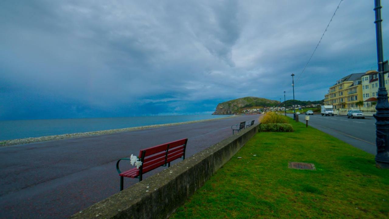 Carmel House Hotel Llandudno Luaran gambar